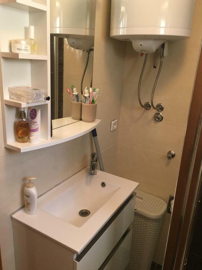ויר Apartman Petra 1 מראה חיצוני תמונה