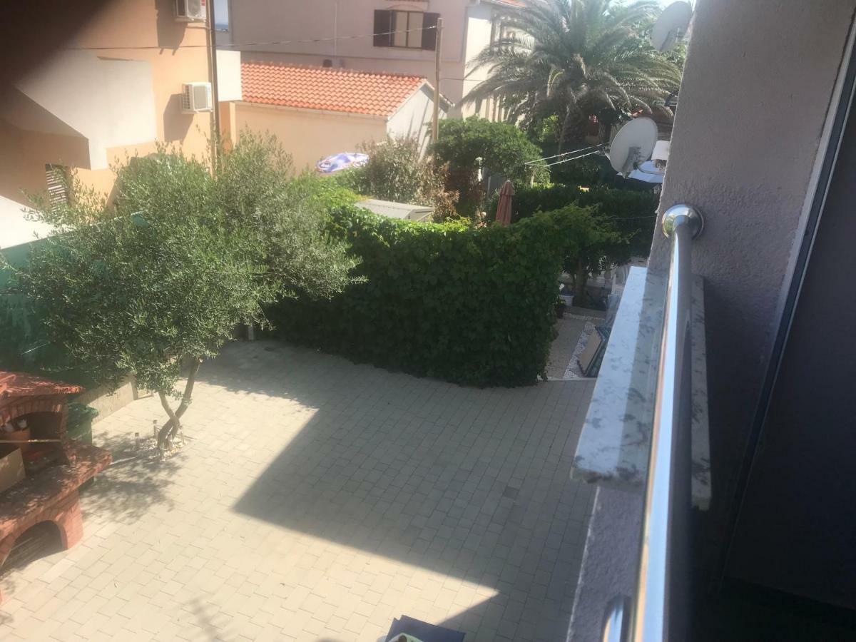 ויר Apartman Petra 1 מראה חיצוני תמונה