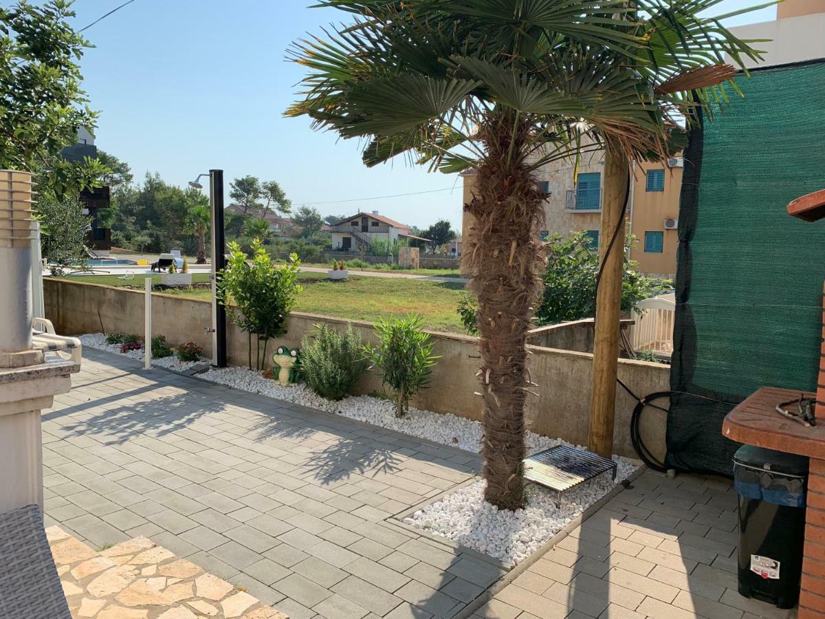 ויר Apartman Petra 1 מראה חיצוני תמונה